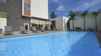 Holiday Inn Express & Suites CELAYA by IHG - Family