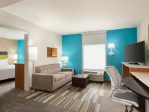 โฮม 2 สวีทส์ บายฮิลตัน วูดบริดจ์ โปโตแมกมิลส์ โรงแรมในวูดบริดจ์