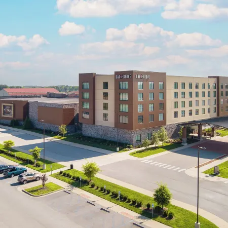 Oak Grove Racing Gaming Hotel