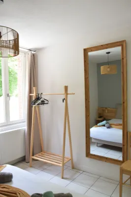 LE GRAND TETRAS in a charming property in the heart of the Blue Spring area فنادق في Montperreux