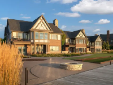 St. Clair Inn Hotels in St. Clair County