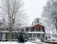 Holiday Inn & Suites OAKVILLE @ BRONTE by IHG