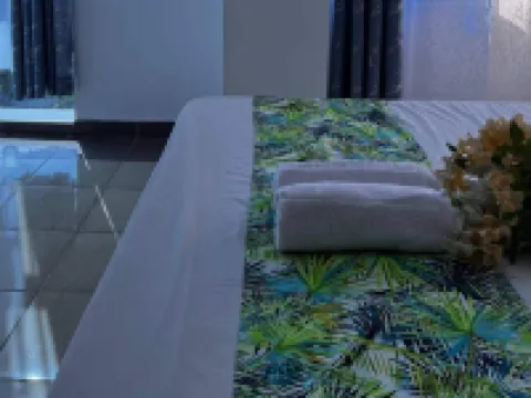 Stunning 2 Bedroom Apartment in Mombassa Hotels in Bamburi