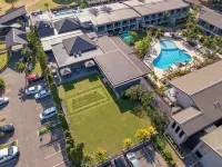 Tanoa Waterfront Hotel