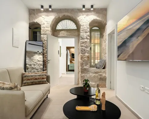 Mamilla View- Suites & Apt Hotel Hotels near Time Elevator Jerusalem