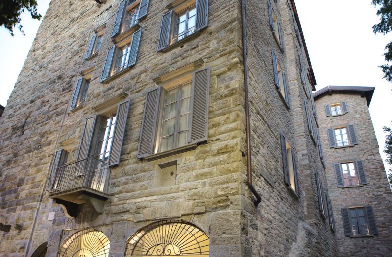 GombitHotel