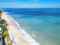 Charming Beach Cottage, 100 Steps to the Beach. Pet friendly. King Bed. Hotels in Wabasso Beach