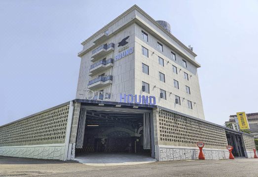 호텔 객실 내부