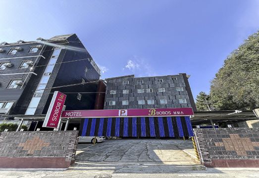 보보스 객실 내부 전경