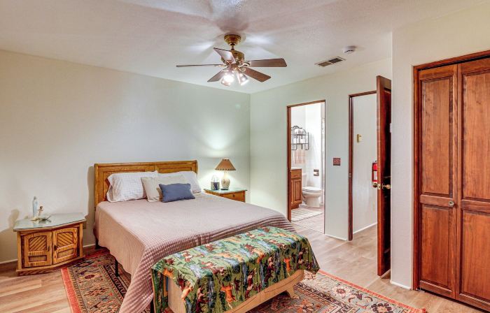 Stunning Sandia Mtn Views: Rio Rancho Retreat