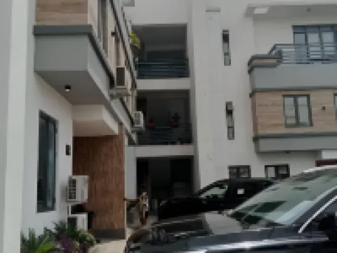Luxurious Abuja Apartment With Modern Amenities Hotels in Jabi