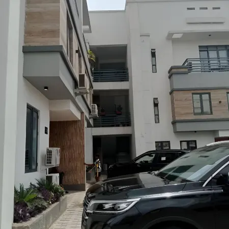 Luxurious Abuja Apartment With Modern Amenities