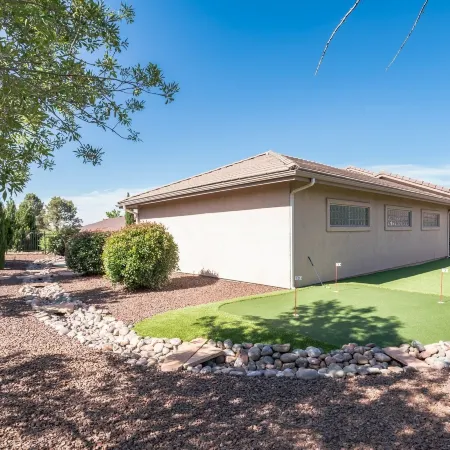 Luxury Home Near Golf Course, Airport, Embry Riddle-Hole in One!