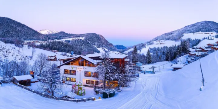 Familienhotel Unterreith Hotels in Filzmoos