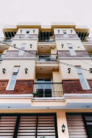 Nine Balconies Island Stay