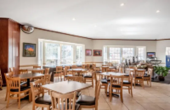 Quality Inn & Suites Garden of the Gods