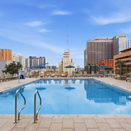 Placemakr Downtown Phoenix