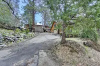 9 Mi to Bass Lake: Cabin w/ Fire Pit in Wishon!