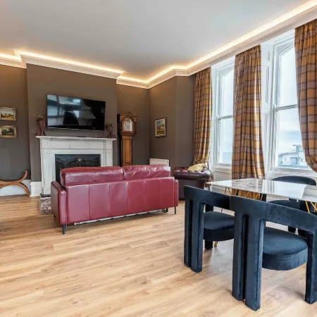 Antrim House Guest Rooms & Suites
