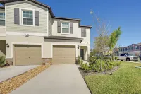 Newly Built Townhome 8 Mi to Manatee Viewing Ctr! - 3-Star