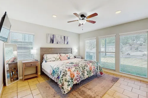 Wine Country Retreat w/ Yard: 1 Mi to Main Street - Maalaistalo