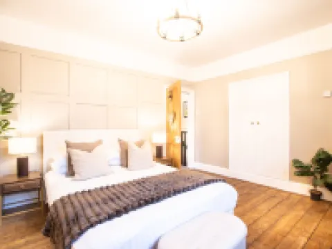 Northern Hideaways St Cuthberts Hotels in Seahouses