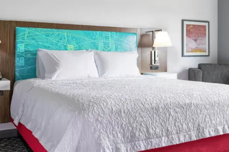 Hampton Inn & Suites by Hilton Irving DFW Airport North