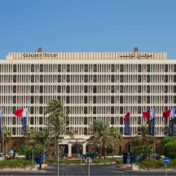 Golden Tulip Bahrain Hotels near Moda Mall