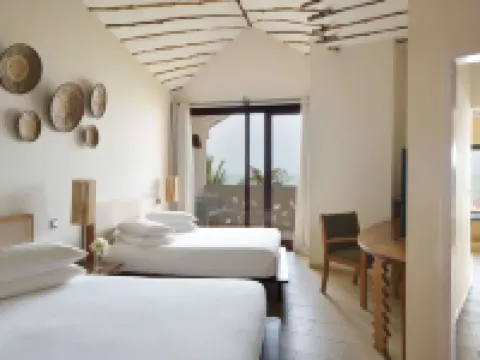 Mövenpick Resort Lamantin Saly Hoteles en Departamento de Mbour