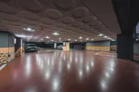 Hotel V - Parkplatz