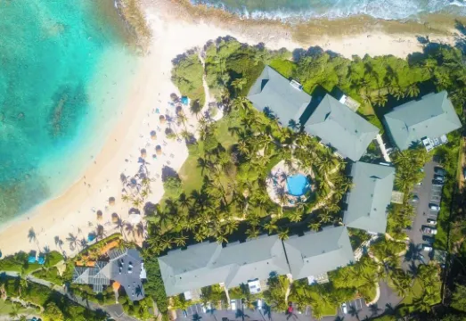 Stunning Corner Villa, Ocean Views from Every Bed