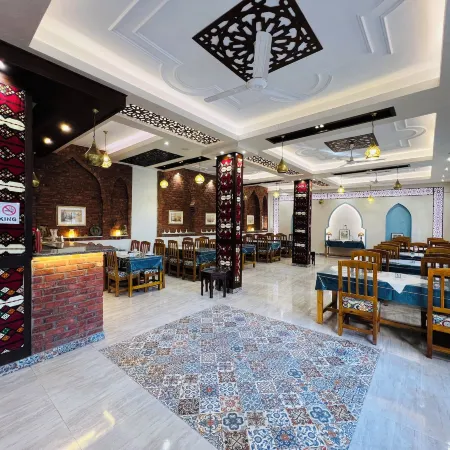 Amon Hotel