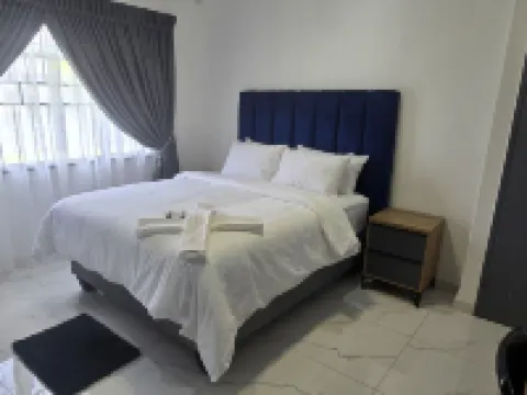 Good night guest house Hoteles en Distrito Municipal de Capricorn