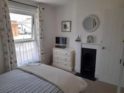 Pavilion Cottage next to Gorleston beach