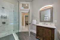 充滿陽光的冒險閣樓