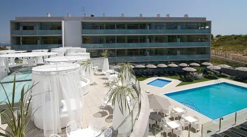Apartment in Costa Dorada Near the Beach - 2-Star