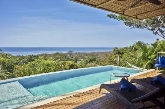 Selva Resort