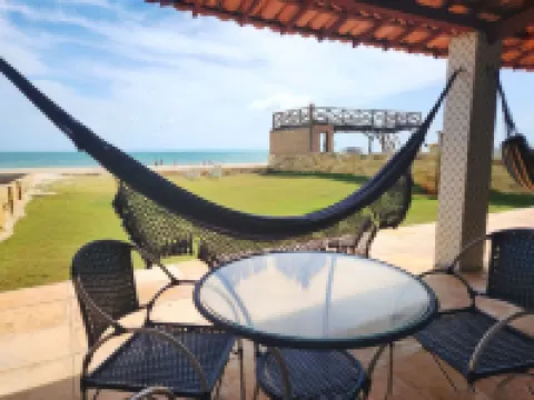 Casa P na Areia com Piscina e Ar em Morro Branco