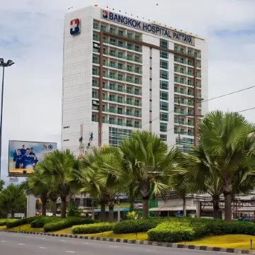 JP Villa Pattaya Отели рядом с достопримечательностью «Пляж Хатнаклуа»