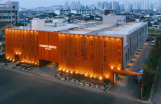 Gunsan Mansion Bridge Hotel