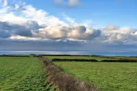 Chalet in Tintagel With Stunning Sea Views - 4-Star