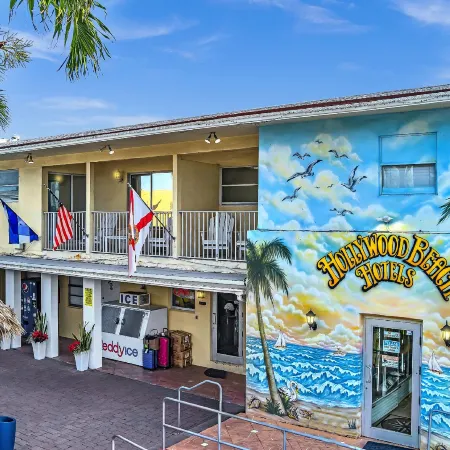 Hollywood Broadwalk Oceanside Hotel