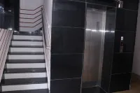Hotel Lakhdatar