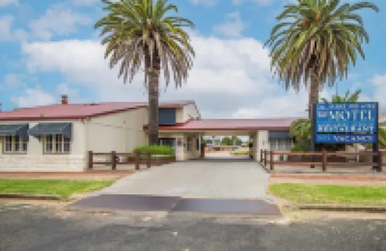 貝克威爾士汽車旅館