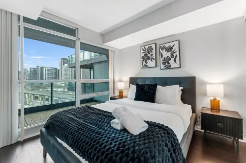 The Bayview - Downtown Toronto