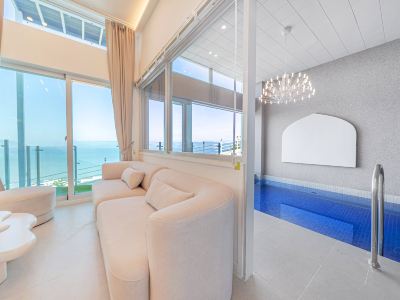 Yeosu Moine Pool Villa