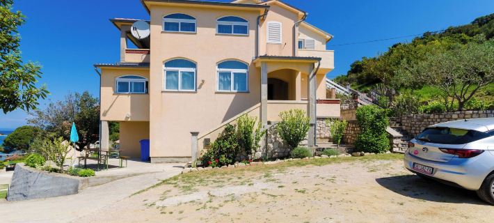 Apartments Katica Hotels in Kampor