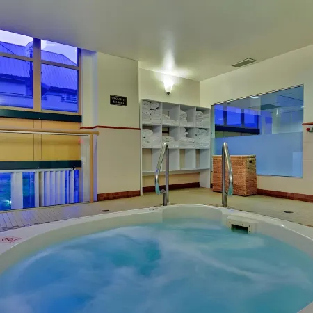 Whistler Peak Lodge