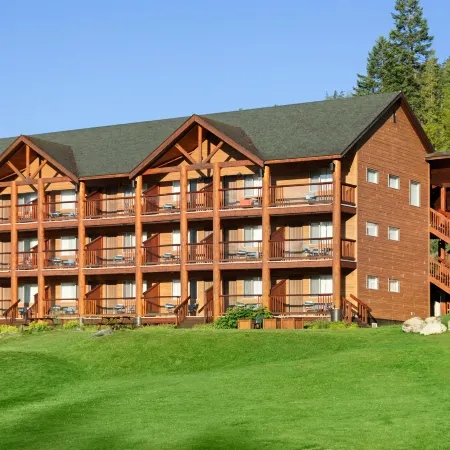 Kootenay Lakeview Resort , BW Signature Collection