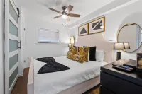 Seaside Beach & Racquet Condos - balcony